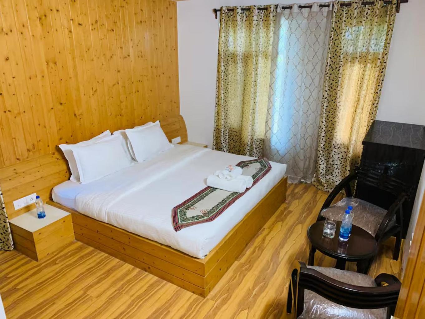 Nasheman Resorts Сринагар Экстерьер фото